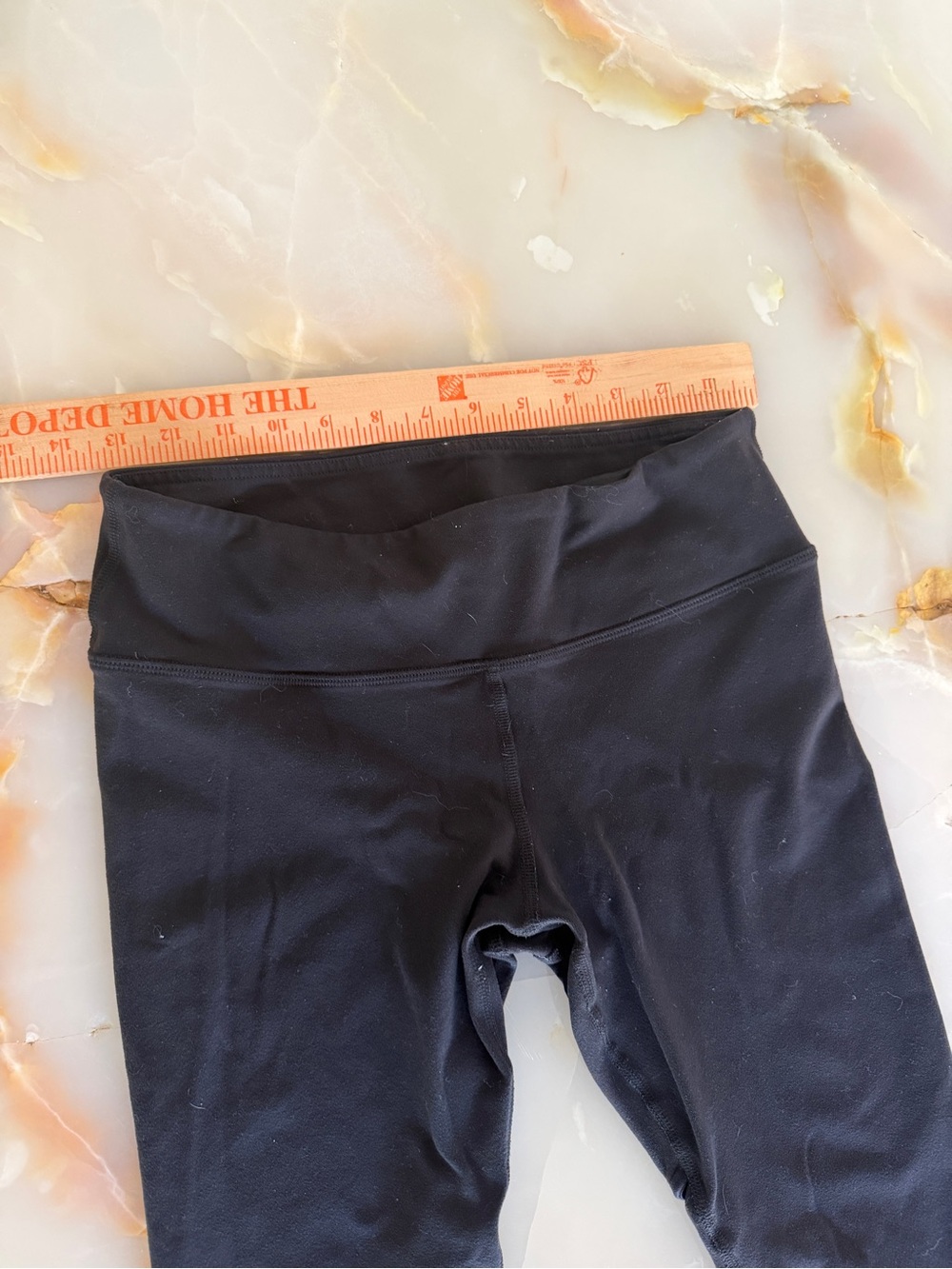 ALO Yoga Black Girls' Leggings with Lattice Side Panels - Picture 8 of 8